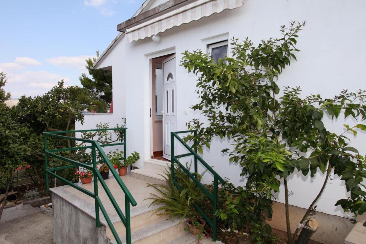 Apartment Okrug Donji 6 Okrug Gornji Exterior foto
